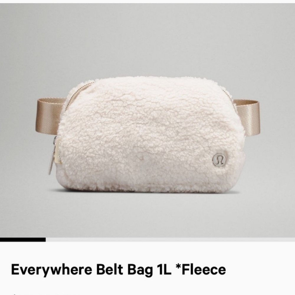 Lululemon Everywhere Fleece Belt Bag